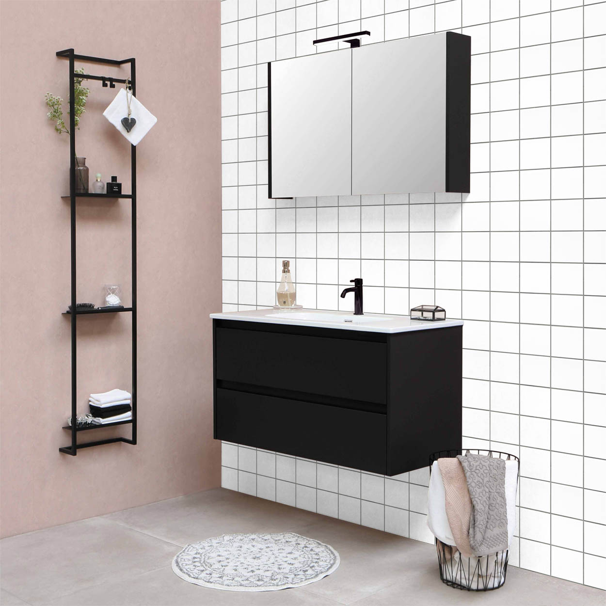 Kleine quadratische Fliesen